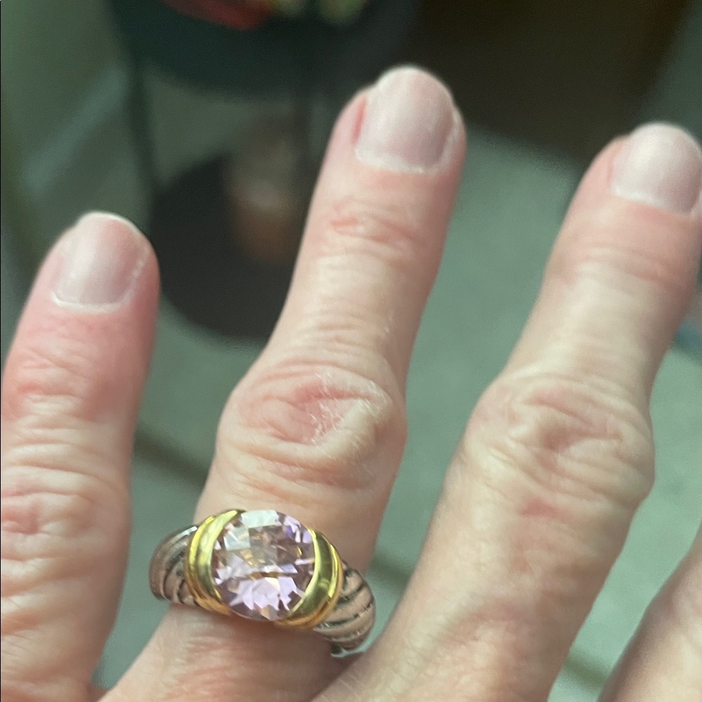 Beautiful Brighton two tone,pink stone Ring size 41/2 with removable ring guard